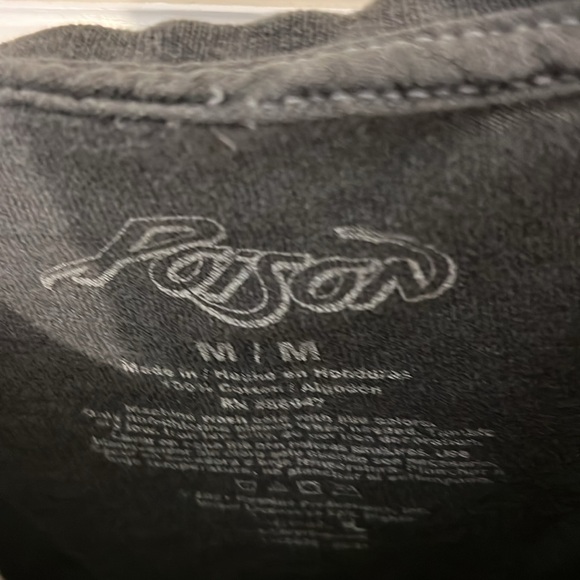 Men’s poison tshirt - Picture 3 of 3